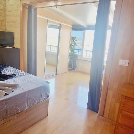 Small Rooftop, Ocean View بيت للعطل أرونا