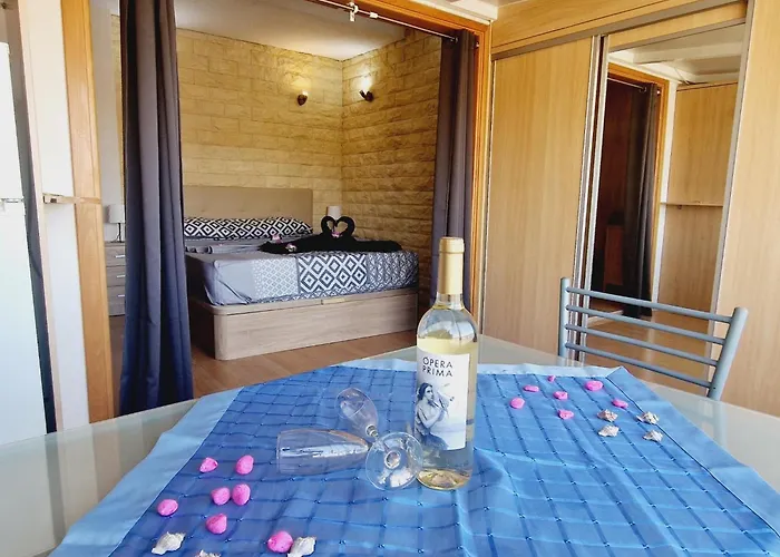 Tatil Evi Small Rooftop, Ocean View *